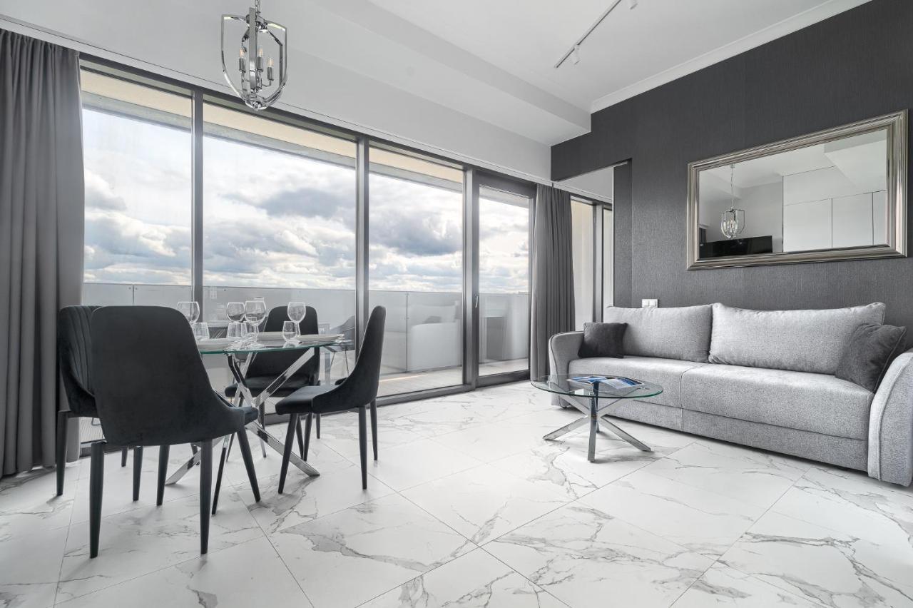 Apartament W Hanza Tower シュチェチン エクステリア 写真